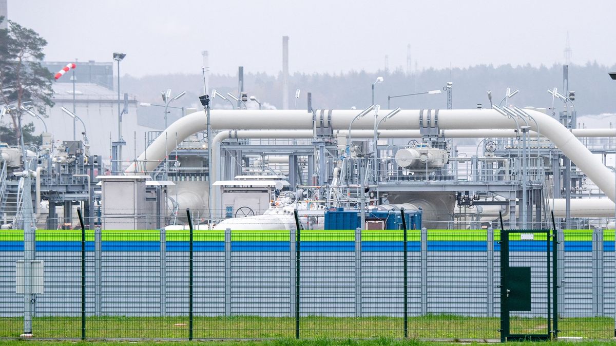 Putinovo řešení drahého plynu v Evropě. Nord Stream 2 je plný a připravený
